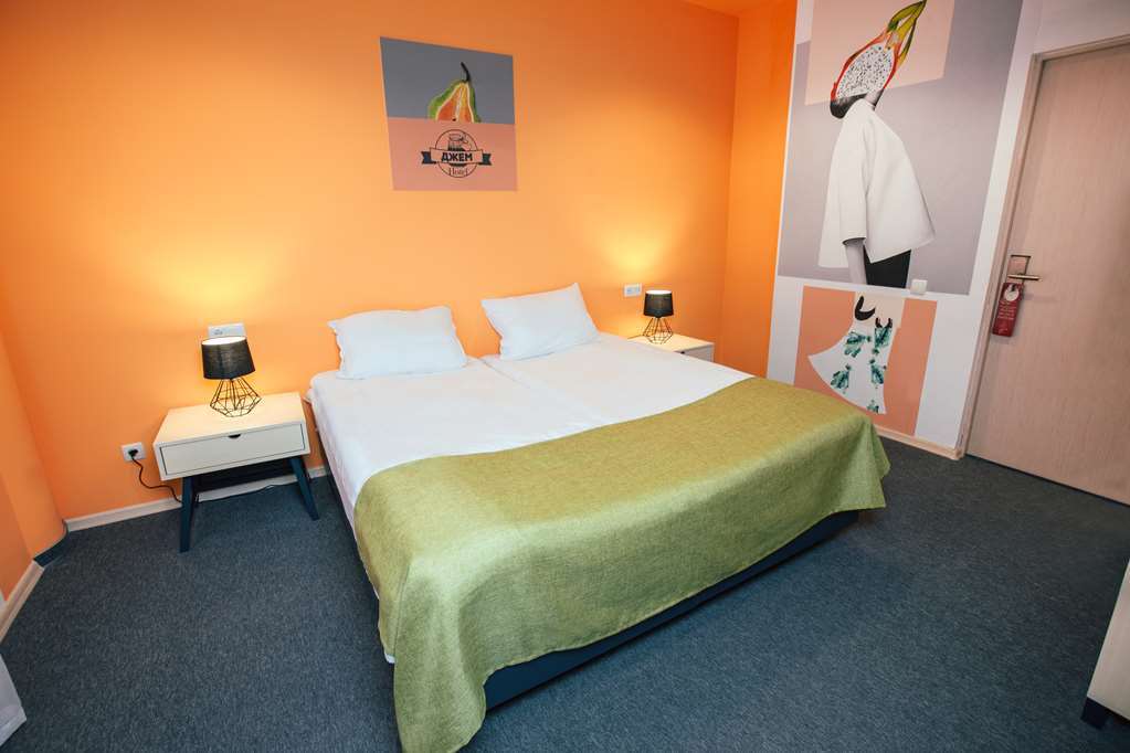 Jam Hotel Hnatyuka リヴィウ 部屋 写真