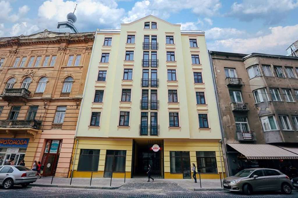 Jam Hotel Hnatyuka リヴィウ エクステリア 写真
